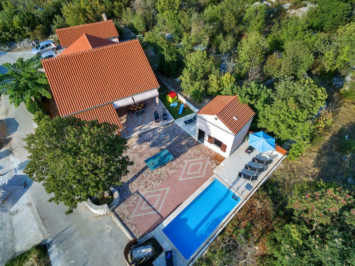 Villa Zvonimir Zagvozd Extérieur photo
